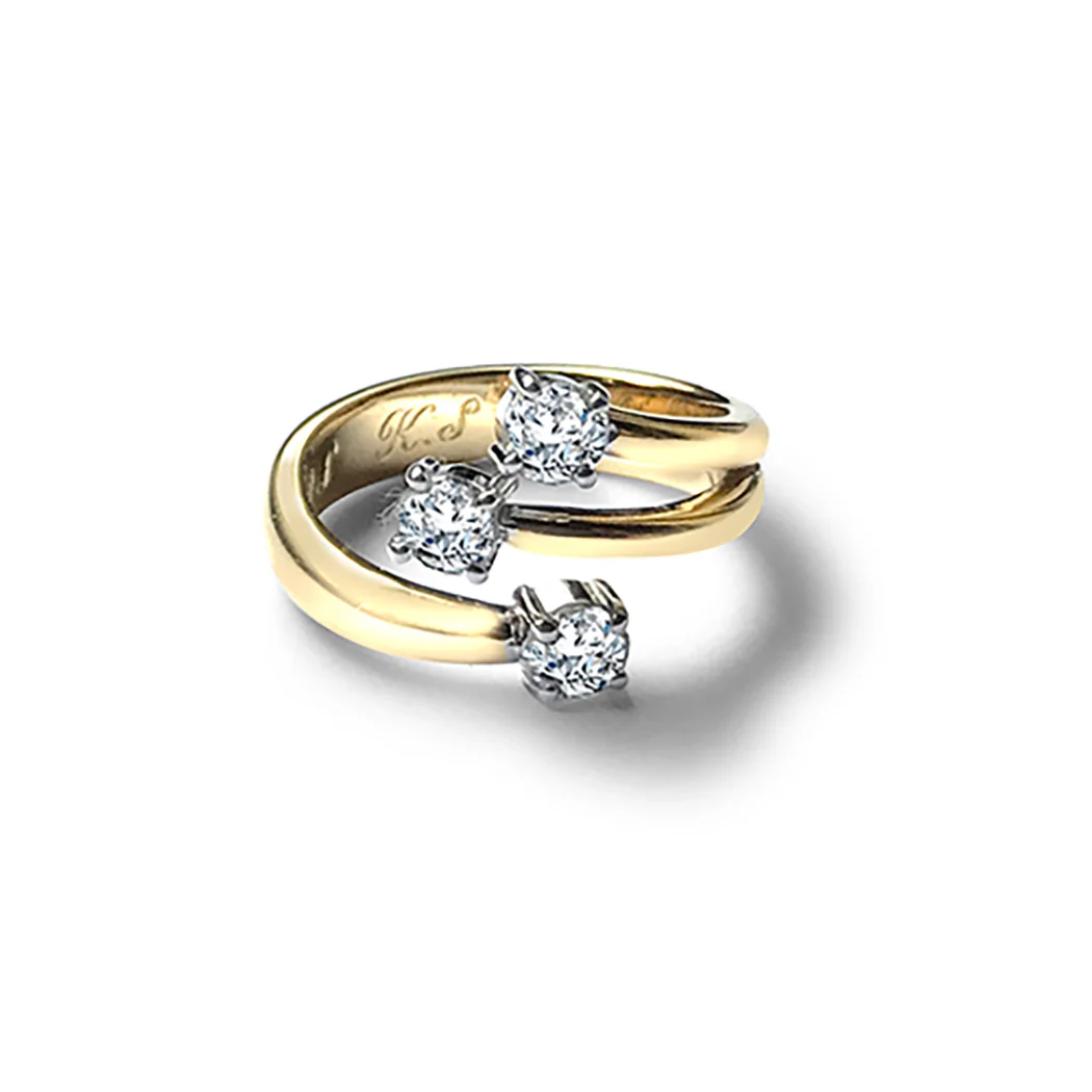 Three-stone Diamond Ring